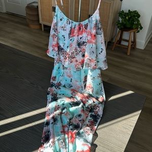 Bar III Floral Maxi Dress in size US Small!